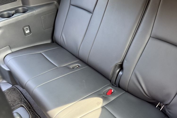 Used Toyota Crown Kluger 2022 2.5L HEV Two-Wheel Drive Elite Edition Interior 5