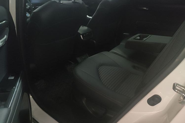 Used Toyota Crown Kluger 2022 2.5L HEV Four-Wheel Drive Luxury Edition Left Rear Seat