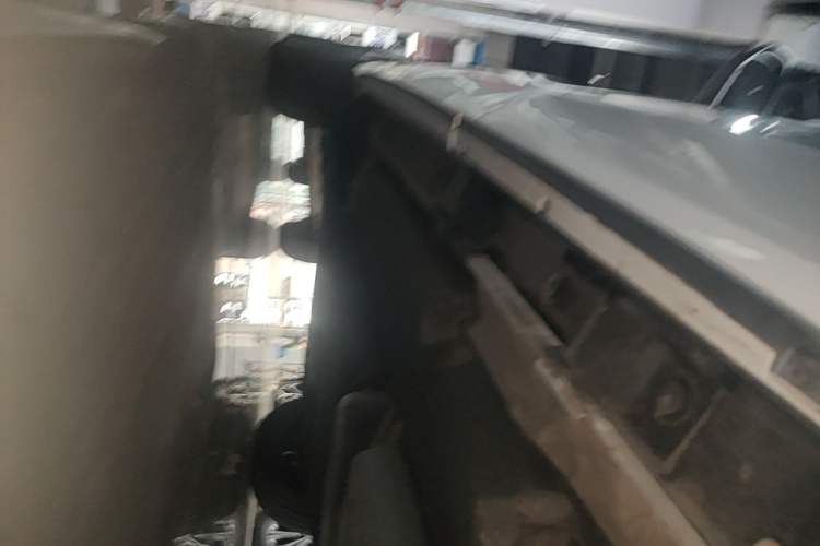 Used Toyota Crown Kluger 2022 2.5L HEV Four-Wheel Drive Luxury Edition Left Side Sill