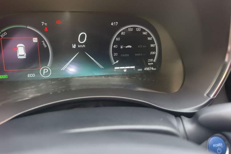 Used Toyota Crown Kluger 2022 2.5L HEV Four-Wheel Drive Premium Edition Odometer Close Up
