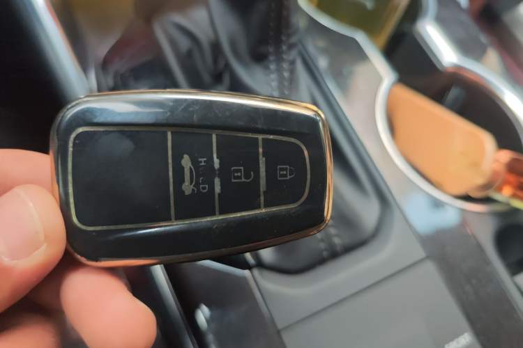 Used Toyota Crown Kluger 2022 2.5L HEV Four-Wheel Drive Flagship Edition Vehicle Key