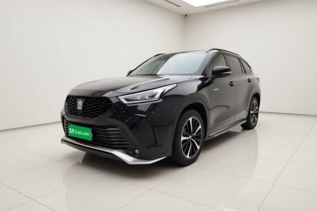 Ojetý Toyota Crown Kluger 2023 2.5L HEV Four-Wheel Drive Luxury Edition