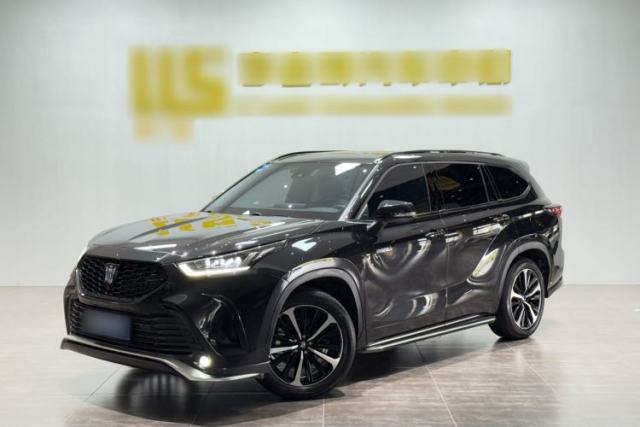 Ojetý Toyota Crown Kluger 2023 2.5L HEV Four-Wheel Drive Prestige Edition