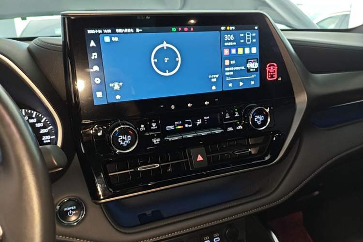 Used Toyota Crown Kluger 2023 2.5L HEV Four-Wheel Drive Luxury Edition Audio And AC Panel