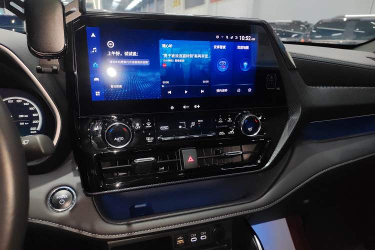 Used Toyota Crown Kluger 2023 2.5L HEV Four-Wheel Drive Prestige Edition Audio And AC Panel