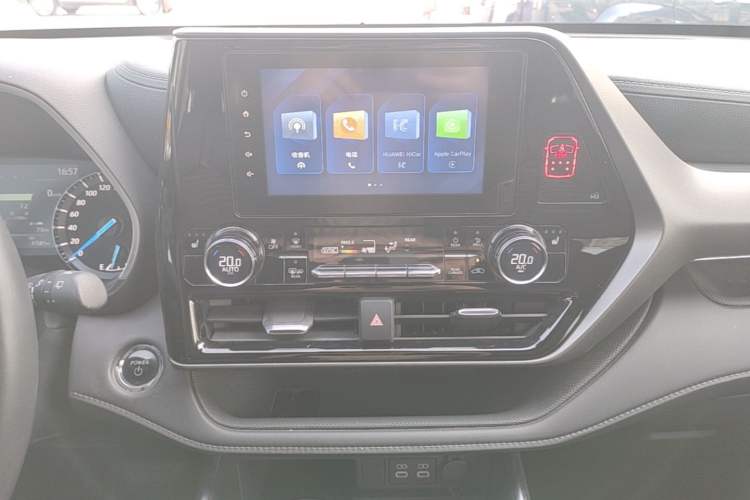 Used Toyota Crown Kluger 2023 2.5L HEV Four-Wheel Drive Luxury Edition Audio And AC Panel