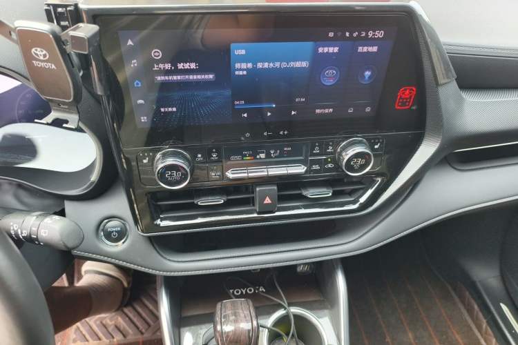 Used Toyota Crown Kluger 2023 2.5L HEV Four-Wheel Drive Prestige Edition Audio And AC Panel