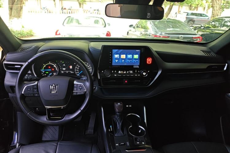 Used Toyota Crown Kluger 2023 2.5L HEV Four-Wheel Drive Luxury Edition Center Console