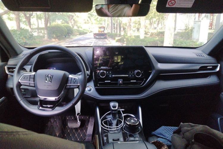 Used Toyota Crown Kluger 2023 2.5L HEV Four-Wheel Drive Prestige Edition Center Console