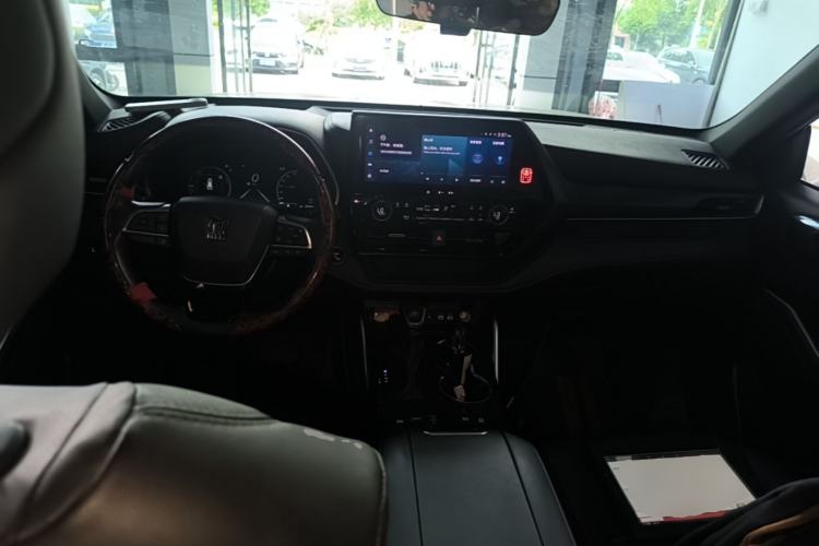 Used Toyota Crown Kluger 2023 2.5L HEV Four-Wheel Drive Prestige Edition Center Console