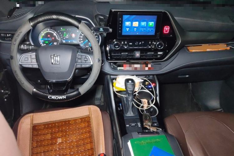 Used Toyota Crown Kluger 2023 2.5L HEV Four-Wheel Drive Elite Edition Center Console