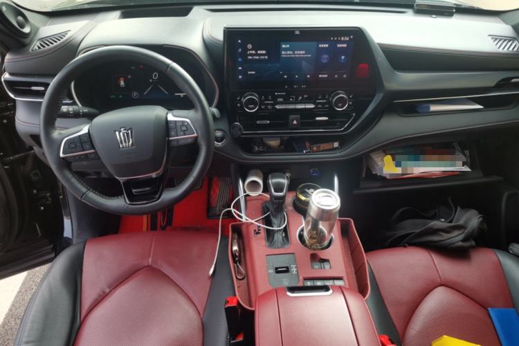 Used Toyota Crown Kluger 2023 2.5L HEV Four-Wheel Drive Flagship Edition Center Console