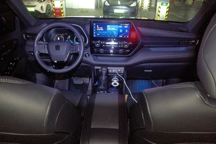 Used Toyota Crown Kluger 2023 2.5L HEV Four-Wheel Drive Prestige Edition Center Console