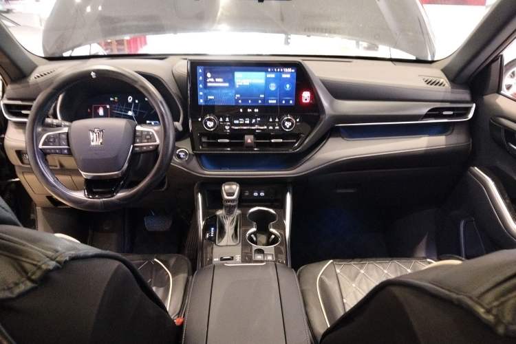 Used Toyota Crown Kluger 2023 2.5L HEV Four-Wheel Drive Prestige Edition Center Console