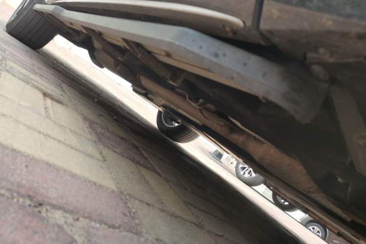 Used Toyota Crown Kluger 2023 2.5L HEV Four-Wheel Drive Prestige Edition Chassis Front Right