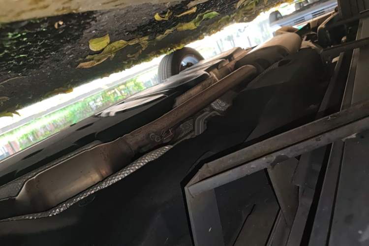 Used Toyota Crown Kluger 2023 2.5L HEV Four-Wheel Drive Flagship Edition Chassis Front Right