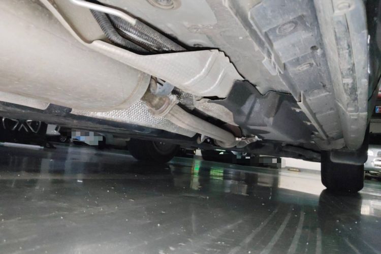 Used Toyota Crown Kluger 2023 2.5L HEV Four-Wheel Drive Elite Edition Chassis Rear Right