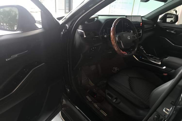 Used Toyota Crown Kluger 2023 2.5L HEV Four-Wheel Drive Prestige Edition Driver Seat
