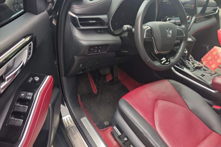 Used Toyota Crown Kluger 2023 2.5L HEV Four-Wheel Drive Flagship Edition Driver Seat