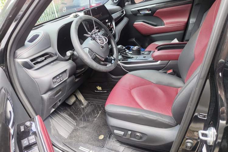 Used Toyota Crown Kluger 2023 2.5L HEV Four-Wheel Drive Flagship Edition Driver Seat
