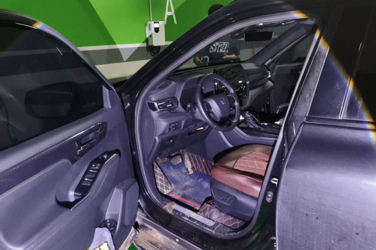 Used Toyota Crown Kluger 2023 2.5L HEV Four-Wheel Drive Prestige Edition Driver Seat