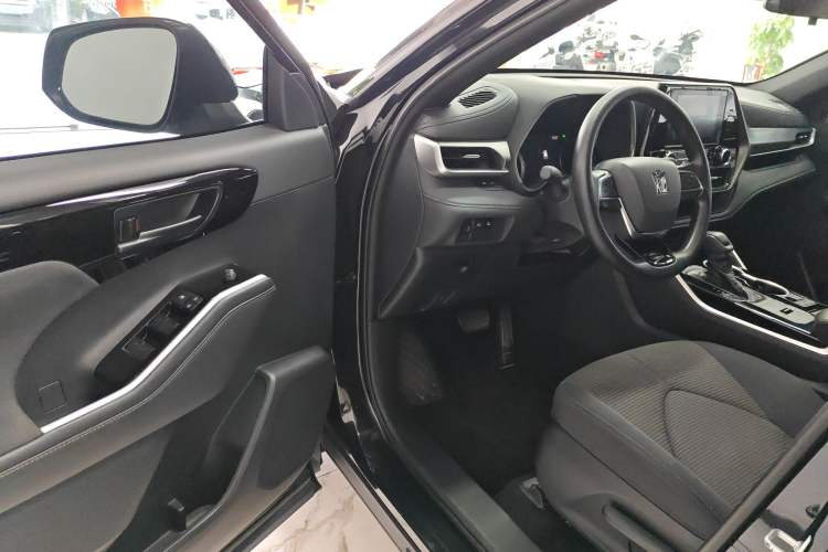 Used Toyota Crown Kluger 2023 2.5L HEV Two-Wheel Drive Entry Version (5 Seats) Driver Seat