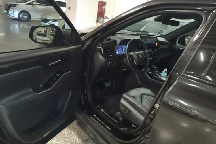 Used Toyota Crown Kluger 2023 2.5L HEV Four-Wheel Drive Prestige Edition Driver Seat