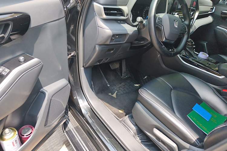 Used Toyota Crown Kluger 2023 2.5L HEV Two-Wheel Drive Entry Version (5 Seats) Driver Seat