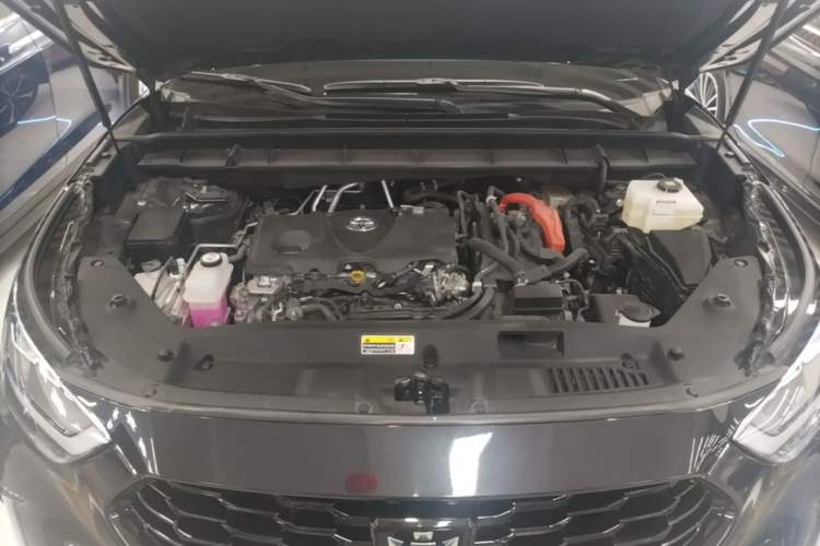 Used Toyota Crown Kluger 2023 2.5L HEV Four-Wheel Drive Luxury Edition Engine Bay