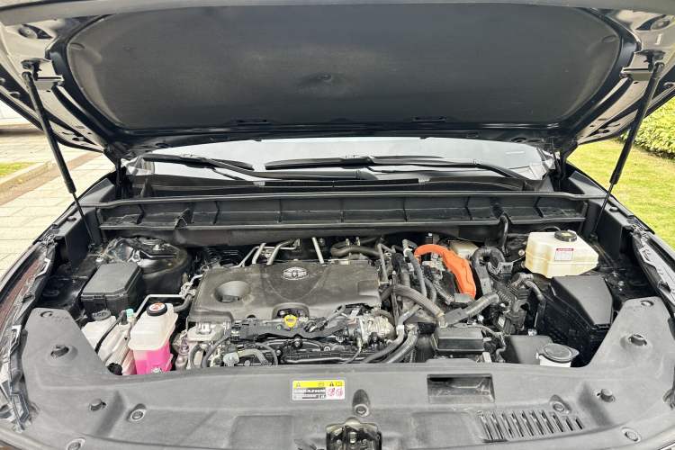 Used Toyota Crown Kluger 2023 2.5L HEV Four-Wheel Drive Prestige Edition Engine Bay