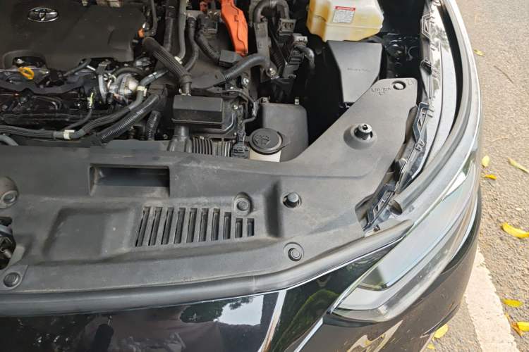 Used Toyota Crown Kluger 2023 2.5L HEV Four-Wheel Drive Flagship Edition Engine Bay Left