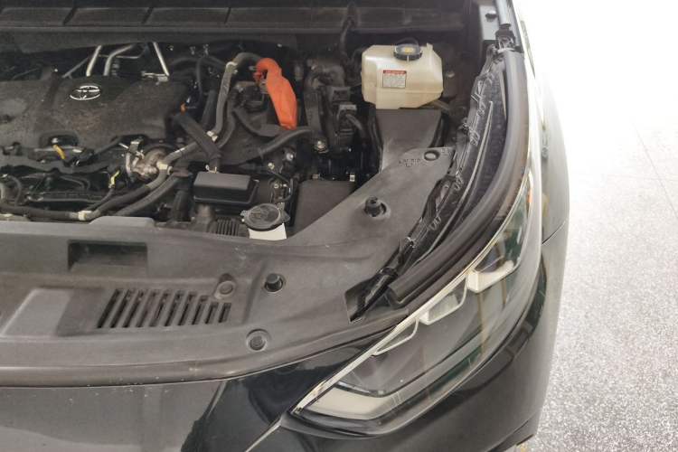Used Toyota Crown Kluger 2023 2.5L HEV Four-Wheel Drive Prestige Edition Engine Bay Left