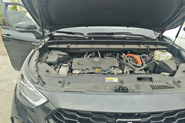 Used Toyota Crown Kluger 2023 2.5L HEV Four-Wheel Drive Prestige Edition Engine Bay Right