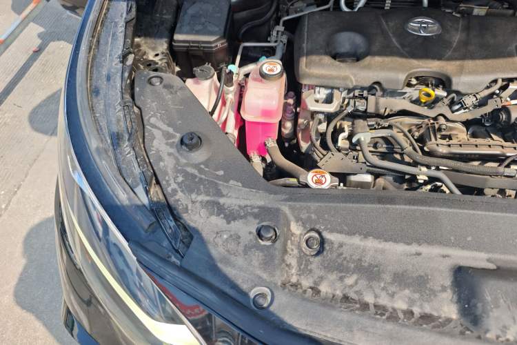 Used Toyota Crown Kluger 2023 2.5L HEV Four-Wheel Drive Flagship Edition Engine Bay Right
