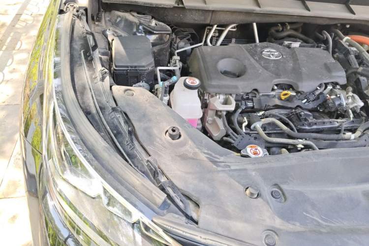 Used Toyota Crown Kluger 2023 2.5L HEV Four-Wheel Drive Luxury Edition Engine Bay Right