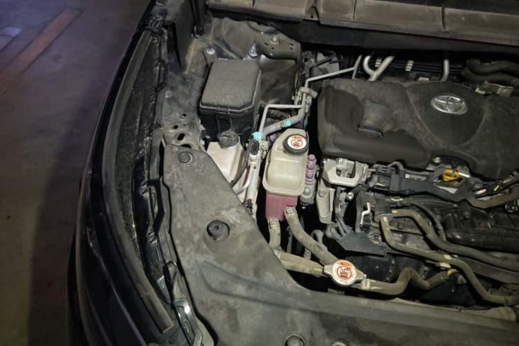 Used Toyota Crown Kluger 2023 2.5L HEV Four-Wheel Drive Luxury Edition Engine Bay Right