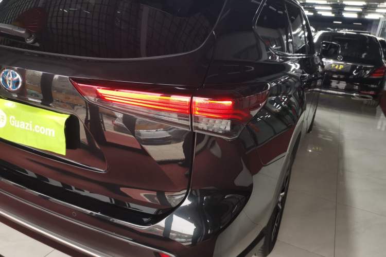 Used Toyota Crown Kluger 2023 2.5L HEV Four-Wheel Drive Prestige Edition Exterior 3