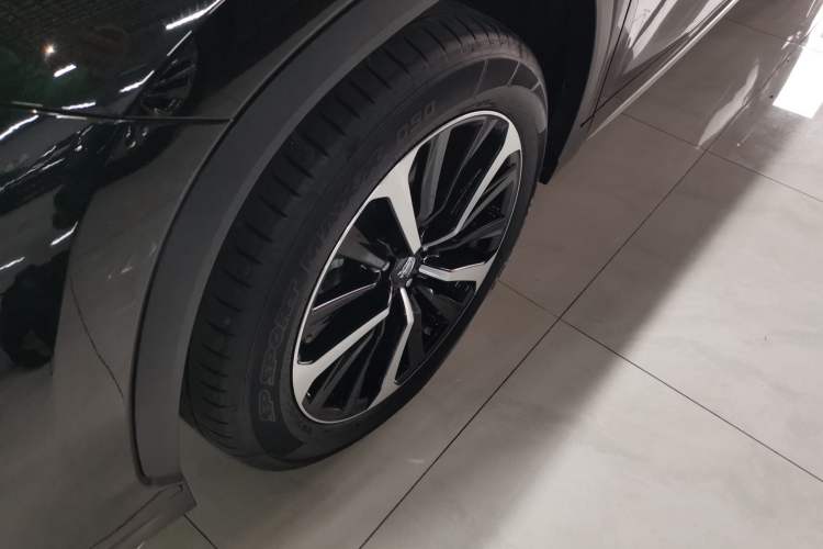 Used Toyota Crown Kluger 2023 2.5L HEV Four-Wheel Drive Prestige Edition Exterior 4