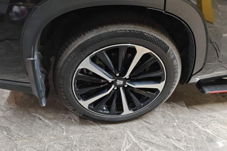 Used Toyota Crown Kluger 2023 2.5L HEV Four-Wheel Drive Flagship Edition Exterior 5