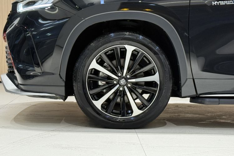 Used Toyota Crown Kluger 2023 2.5L HEV Four-Wheel Drive Flagship Edition Exterior 7