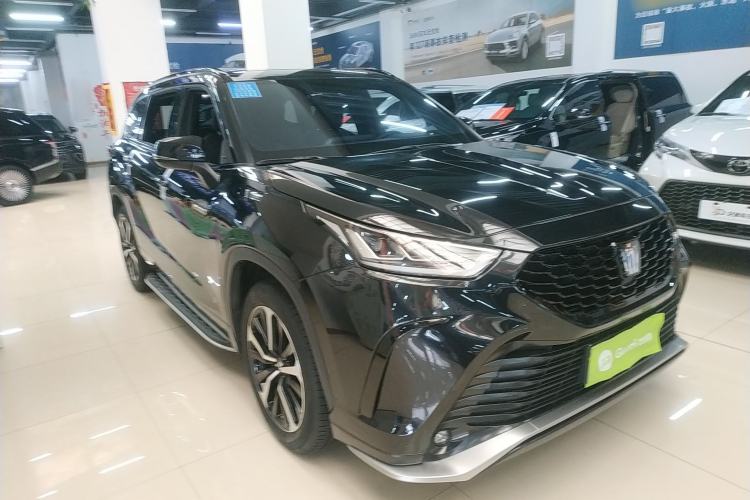 Used Toyota Crown Kluger 2023 2.5L HEV Four-Wheel Drive Luxury Edition Front Right 45 Deg