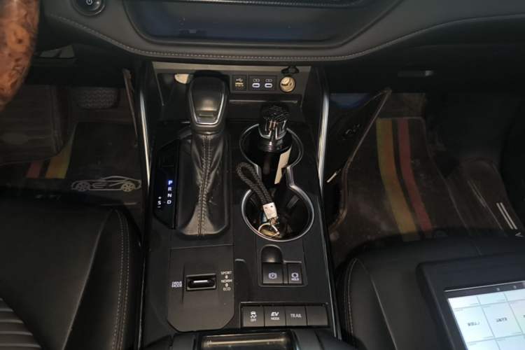 Used Toyota Crown Kluger 2023 2.5L HEV Four-Wheel Drive Prestige Edition Gear Lever