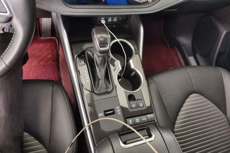 Used Toyota Crown Kluger 2023 2.5L HEV Four-Wheel Drive Prestige Edition Gear Lever
