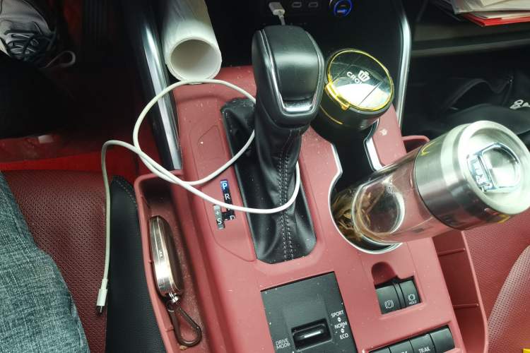 Used Toyota Crown Kluger 2023 2.5L HEV Four-Wheel Drive Flagship Edition Gear Lever