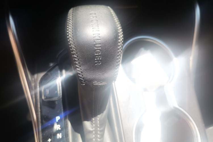 Used Toyota Crown Kluger 2023 2.5L HEV Four-Wheel Drive Flagship Edition Gear Lever