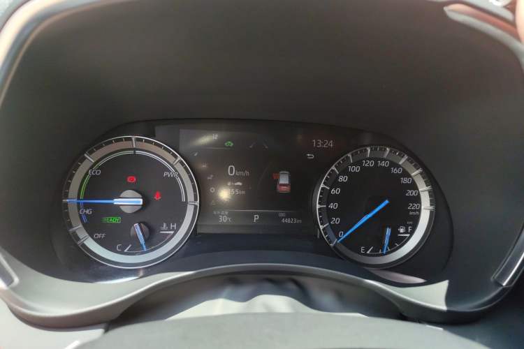 Used Toyota Crown Kluger 2023 2.5L HEV Four-Wheel Drive Luxury Edition Instrument Cluster