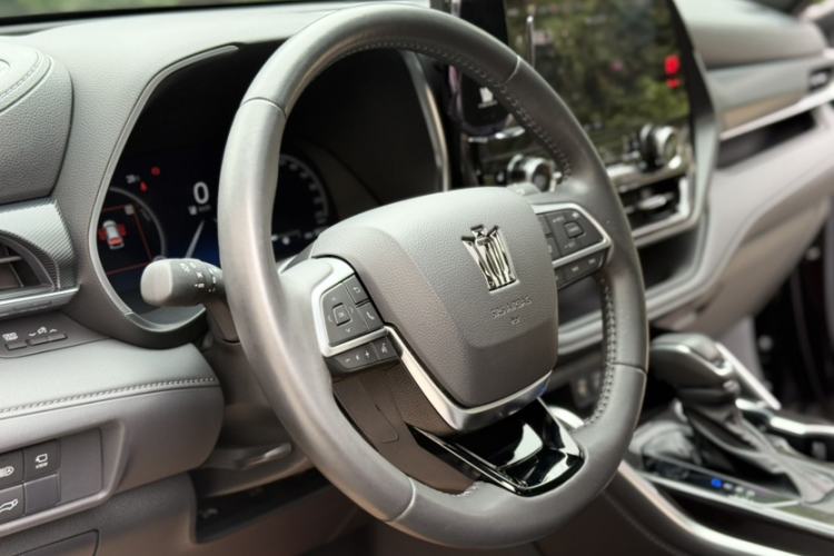 Used Toyota Crown Kluger 2023 2.5L HEV Four-Wheel Drive Prestige Edition Interior 12