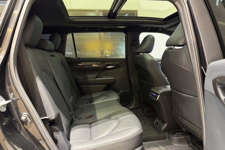 Used Toyota Crown Kluger 2023 2.5L HEV Four-Wheel Drive Flagship Edition Interior 13