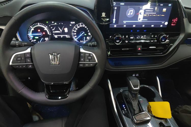 Used Toyota Crown Kluger 2023 2.5L HEV Four-Wheel Drive Luxury Edition Interior 2