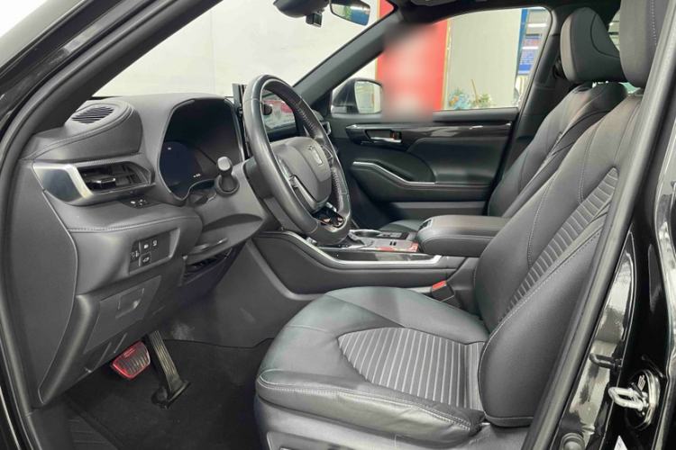 Used Toyota Crown Kluger 2023 2.5L HEV Four-Wheel Drive Prestige Edition Interior 2